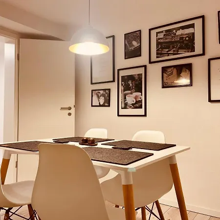 Ar I 4 Pers I Prime I Kueche I Wlan I Office Apartment *